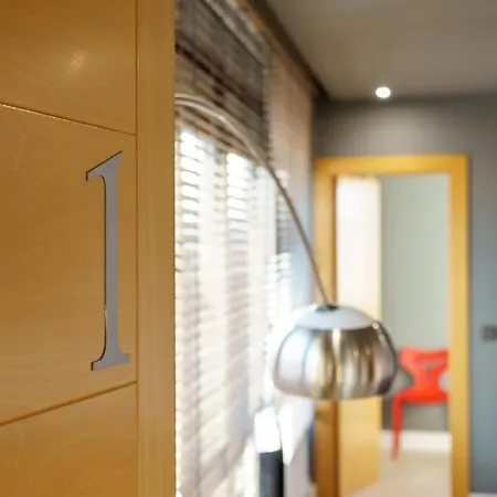 Apartahotel Comforsuite Boecillo Exterior photo