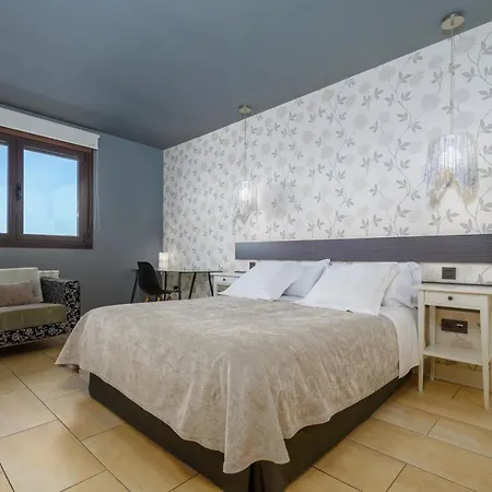 Apartahotel Comforsuite Boecillo Exterior photo